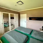 Feha Boddenperle Nilo Mit Sauna Im Badezimmer, E-ladestation Vorhanden Nisdorf